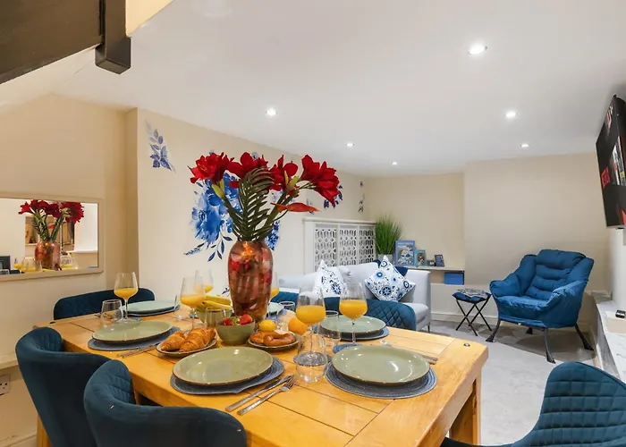 4 Bedroom House In Kensington