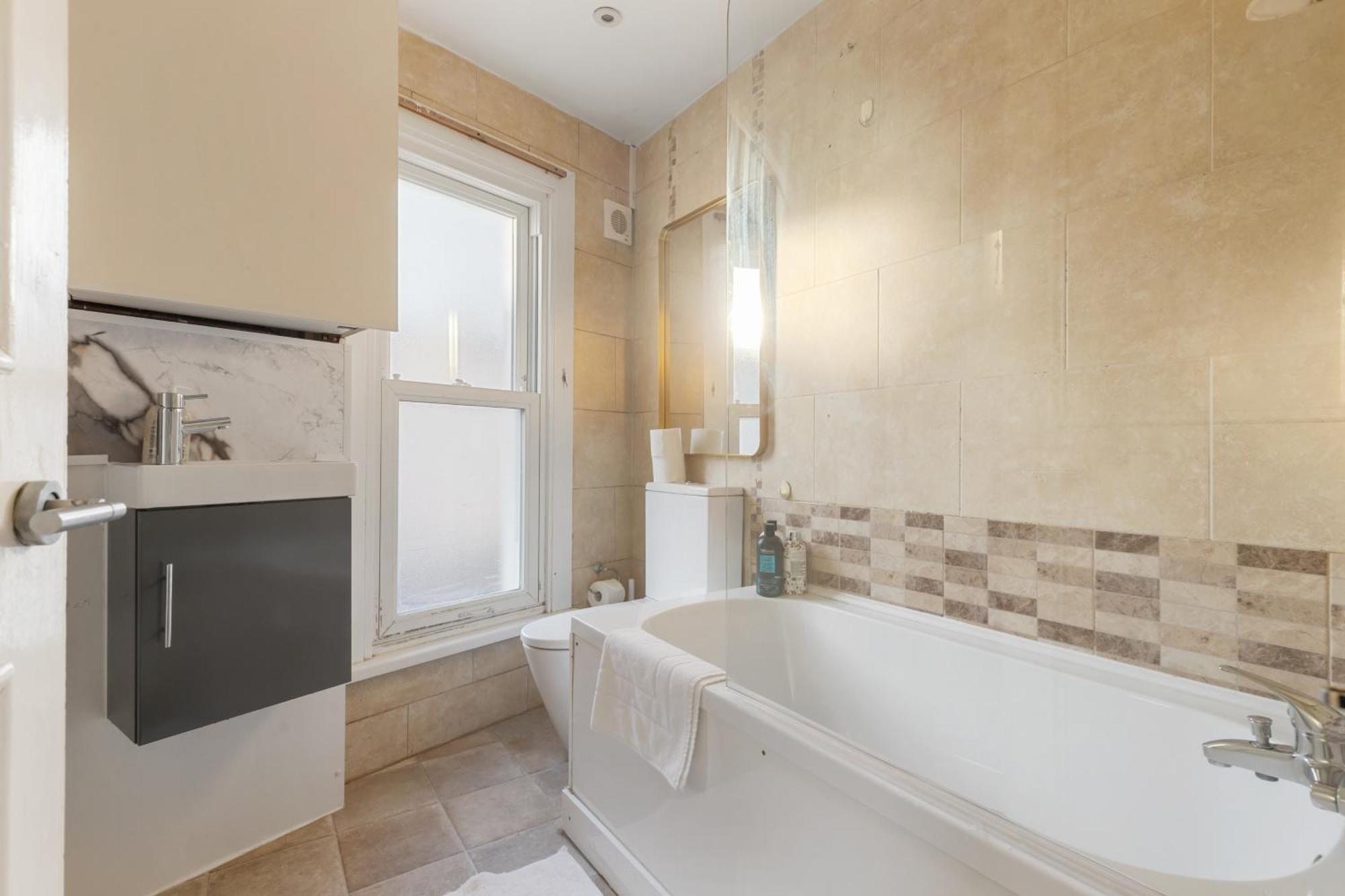 Appartement 4 Bedroom House In Kensington